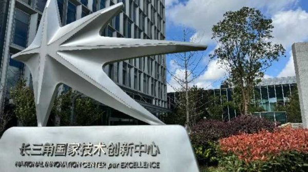 万通配资 破解融资难 农企展笑颜 ——阳光财险中小企业贷款履约保证保险助力乡村振兴