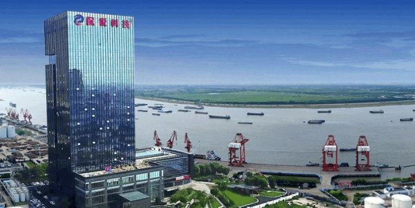 永华证券 业绩不稳，大股东减持，保税科技未来还能涨？