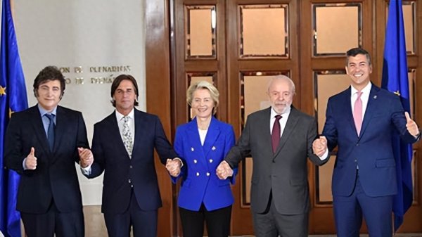 钱掌柜 欧盟另谋出路, 谈了20多年的协议要签了, 特朗普成了“催化剂”